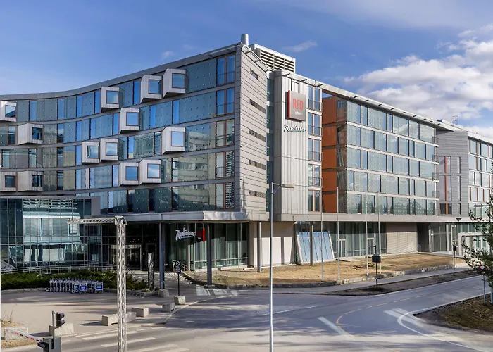 Radisson RED, Oslo Airport Hotell Garder