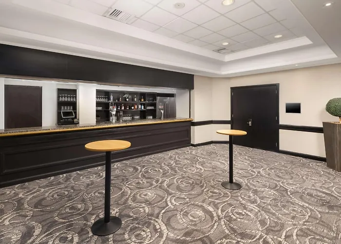 Hilton London Gatwick Airport Hotell Horley 